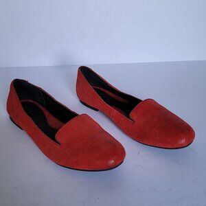 Born Women's Red Slip-On Loafer Flat Shoes. Size US 9/EU 40.5
